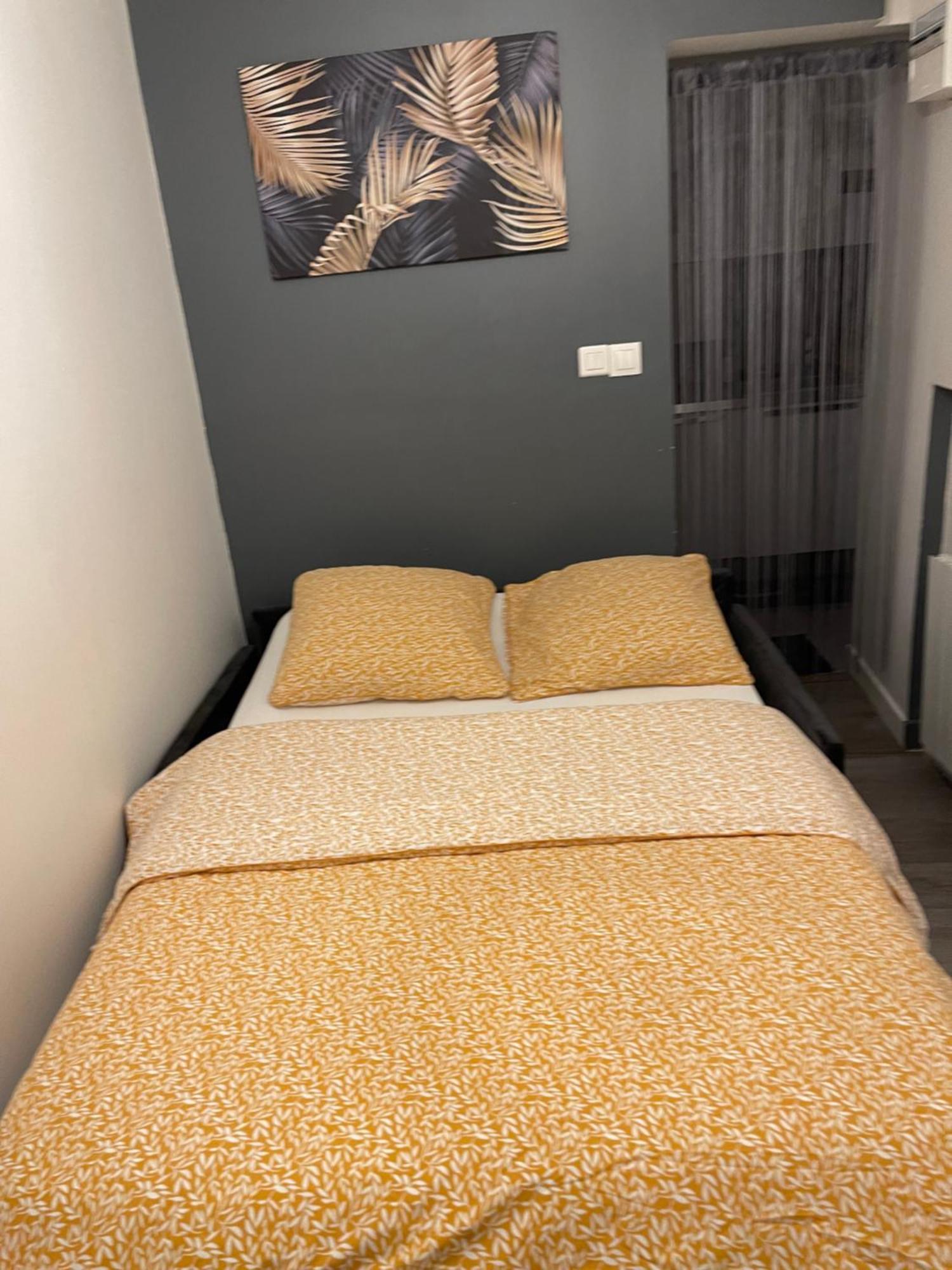Studio Entierement Equipe A 10 Min De La Defense Suresnes Dış mekan fotoğraf