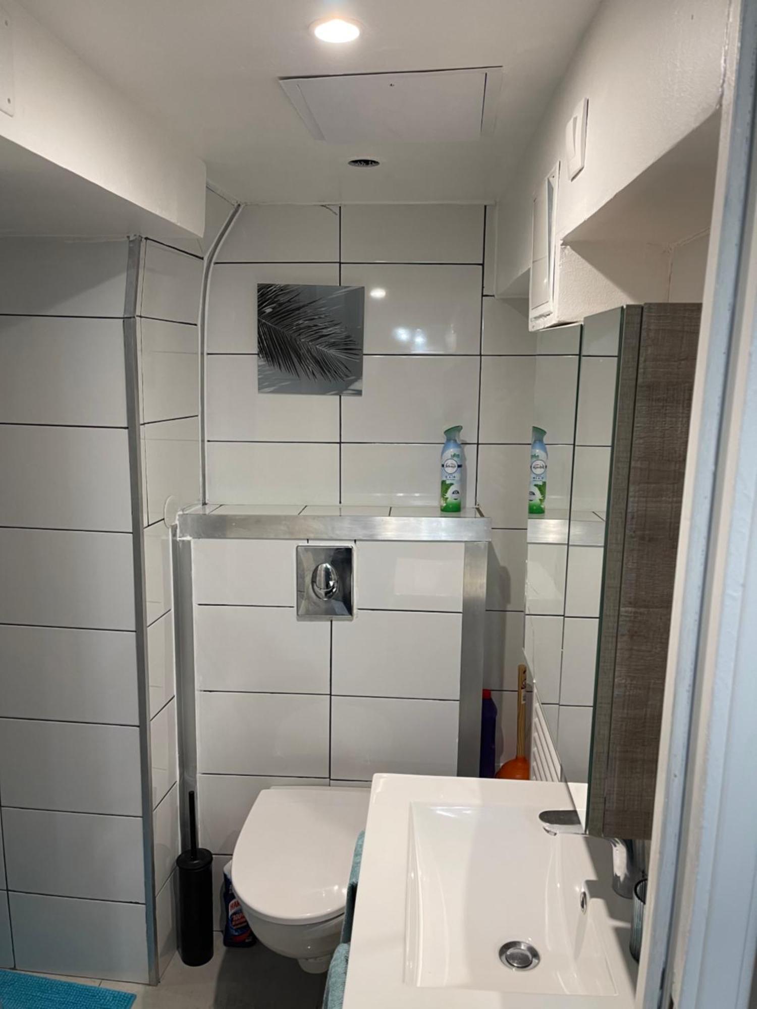Studio Entierement Equipe A 10 Min De La Defense Suresnes Dış mekan fotoğraf